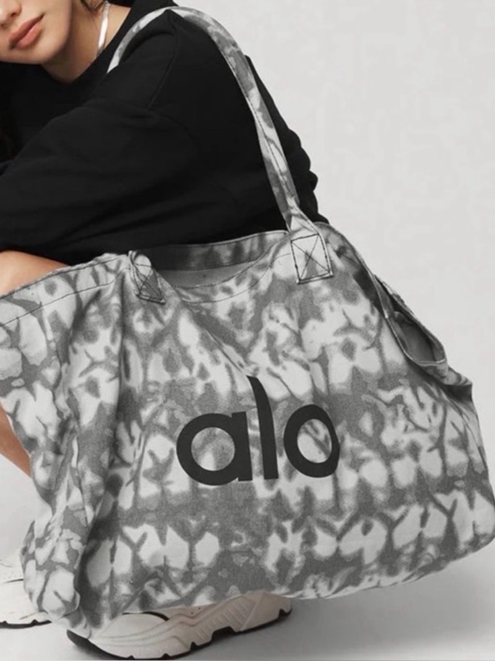 NWT Alo bag